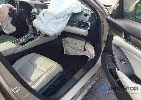 2018 Honda Accord Touring из США, поврежденный, VIN 1HGCV3F97JA017073